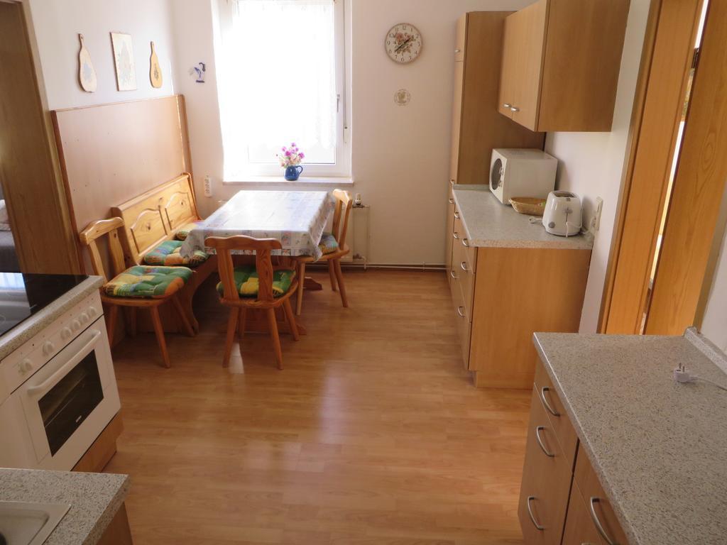 Ferienwohnung Zahn Oelsnitz  外观 照片