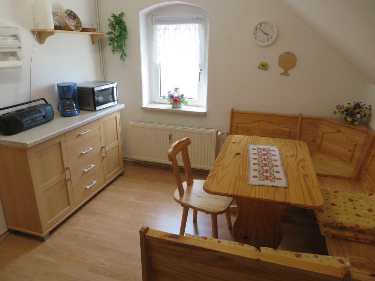 Ferienwohnung Zahn Oelsnitz  外观 照片