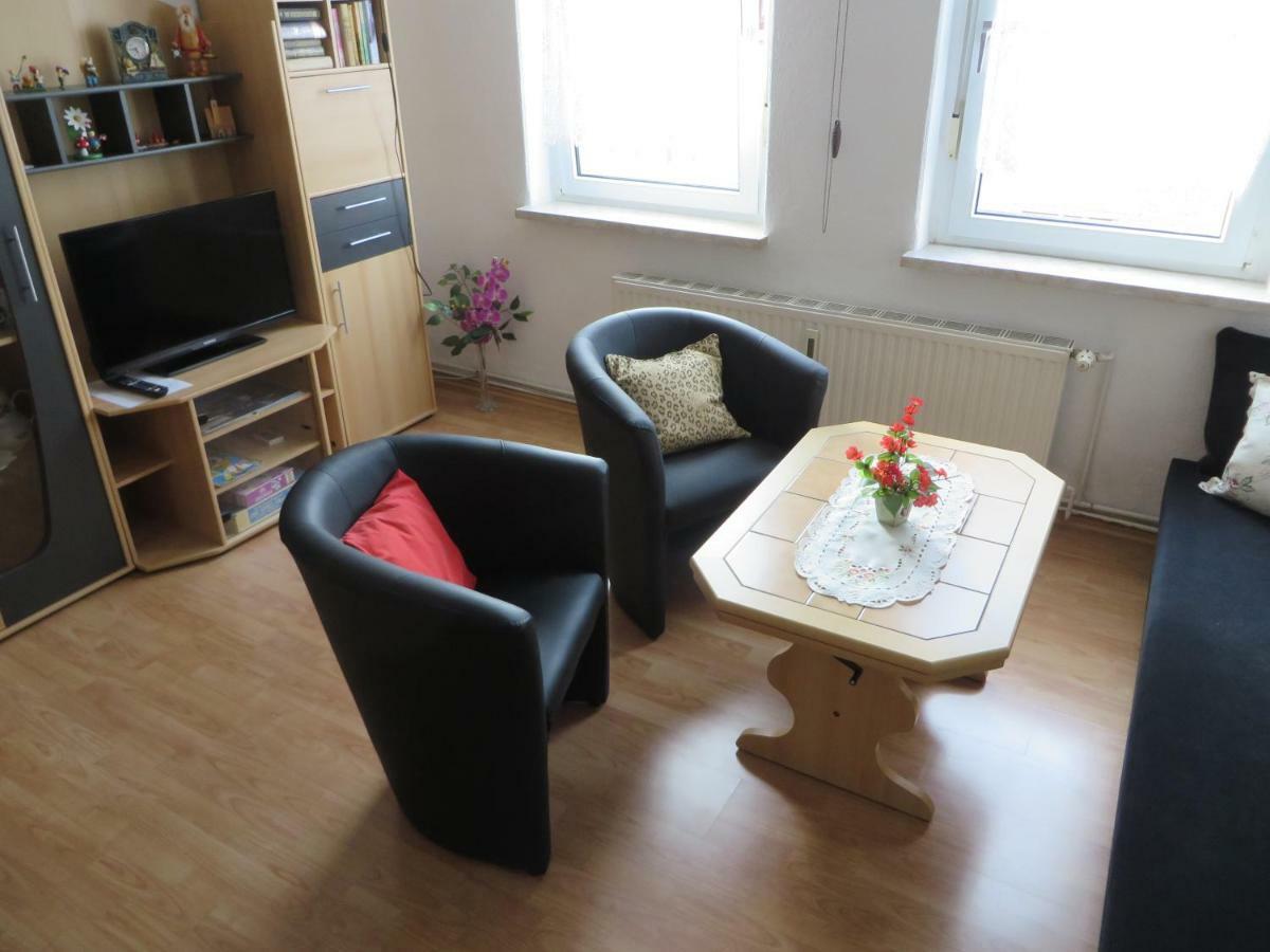 Ferienwohnung Zahn Oelsnitz  外观 照片
